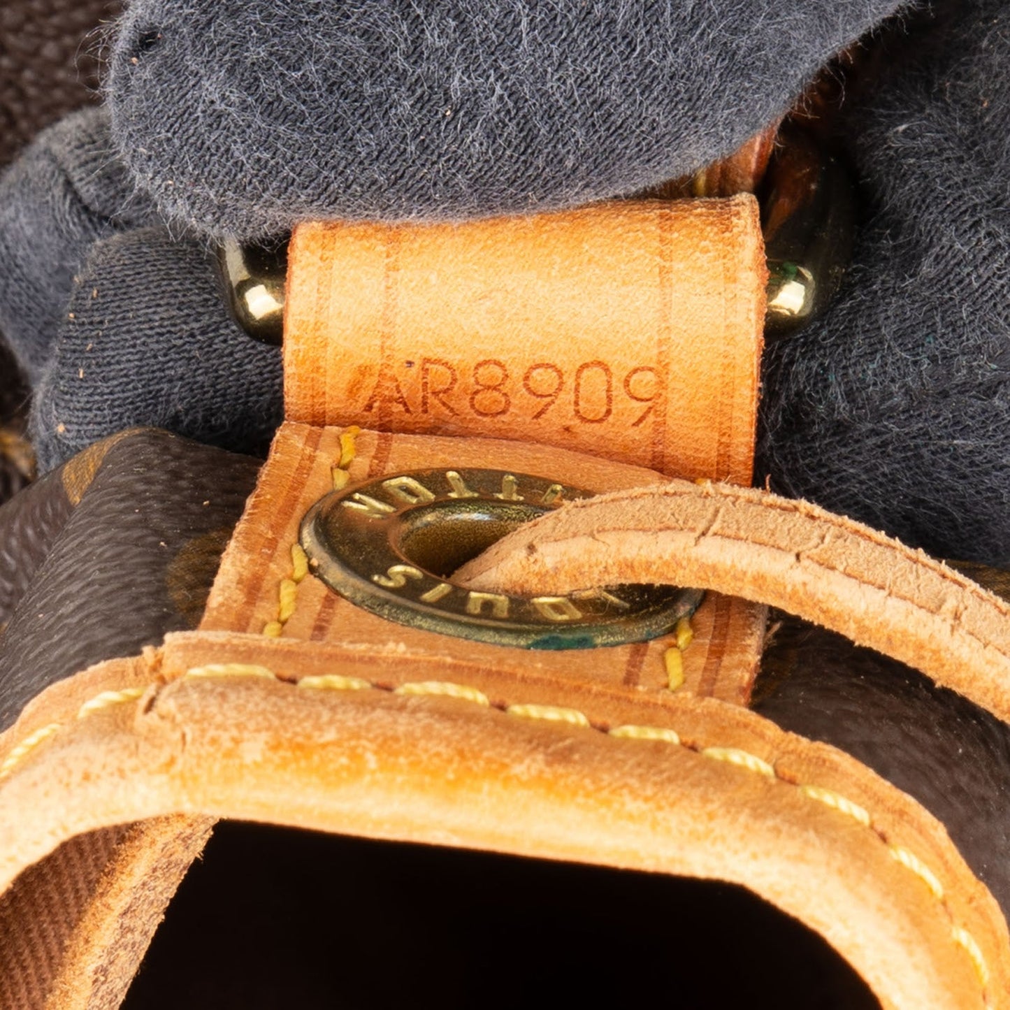 Louis Vuitton Monogram Canvas Sac Noé Grande Shoulder Bag