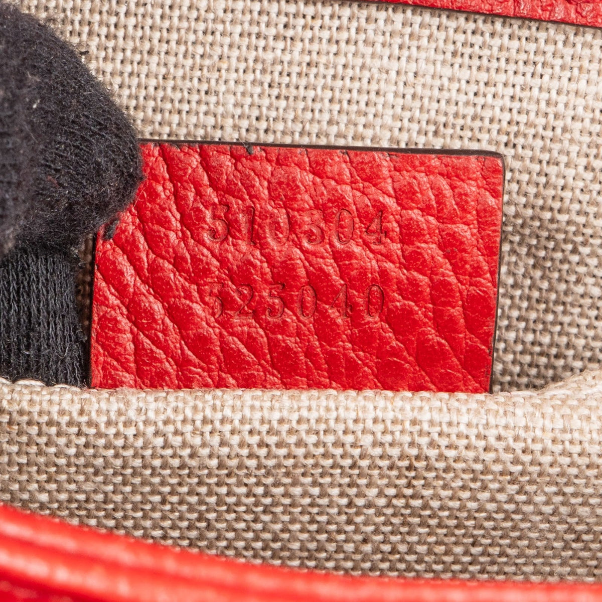 Gucci Grained Leather Interlocking GG Small Crossbody Bag