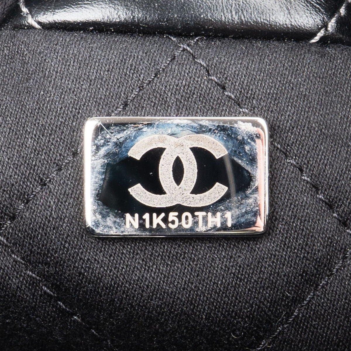 Chanel 22 Quilted Lambskin Ombre Drawstring Crossbody Bag