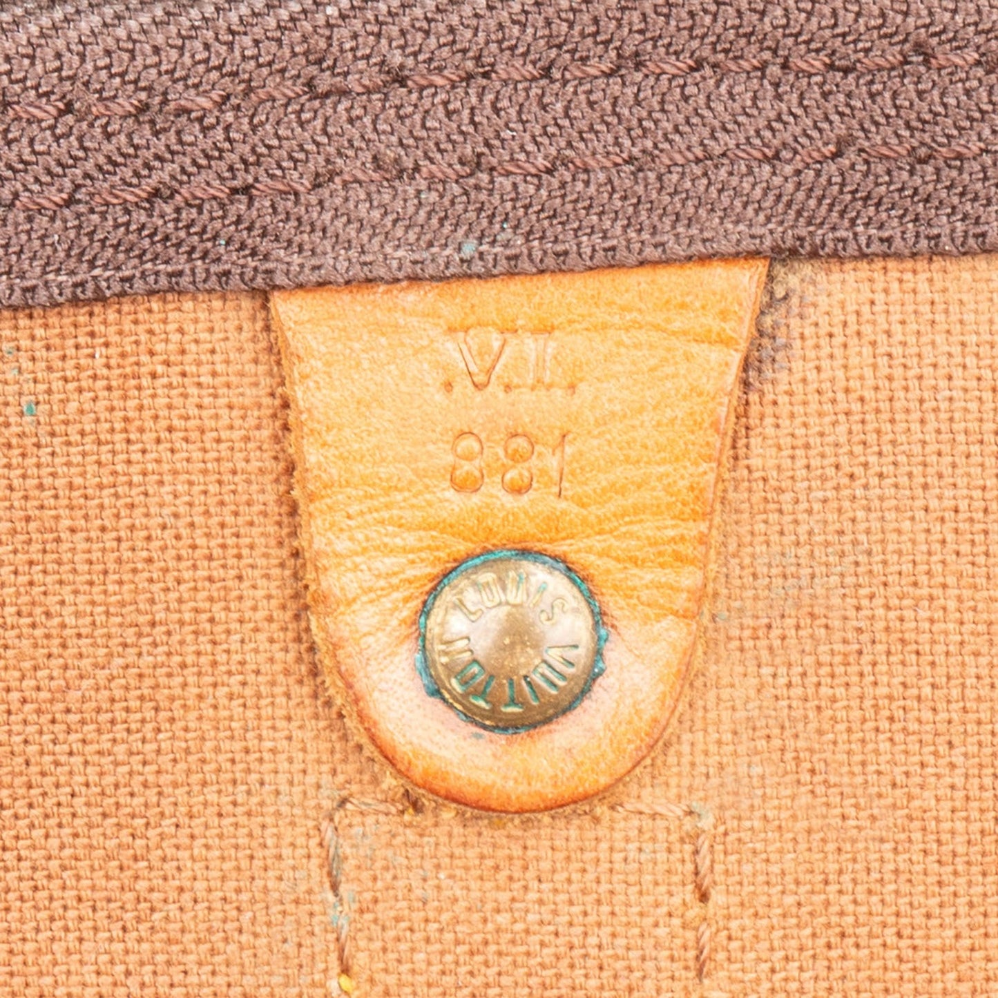 Louis Vuitton Monogram Canvas Keepall 50 Bandoulière Travel Bag