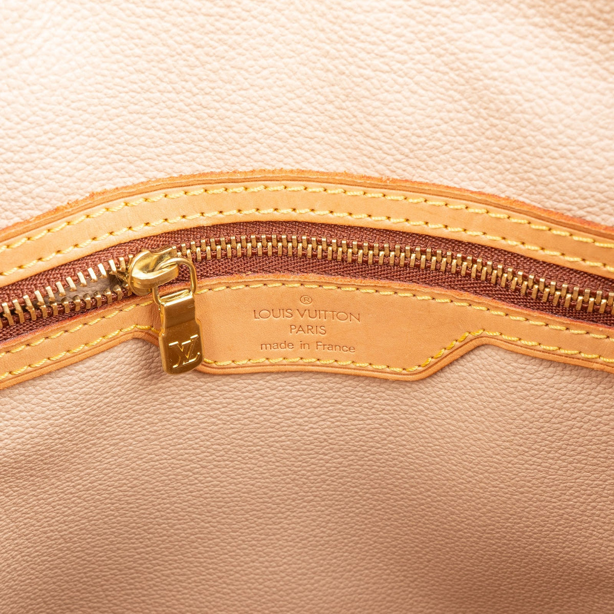 Louis Vuitton Monogram Canvas Bucket PM Shoulder Bag