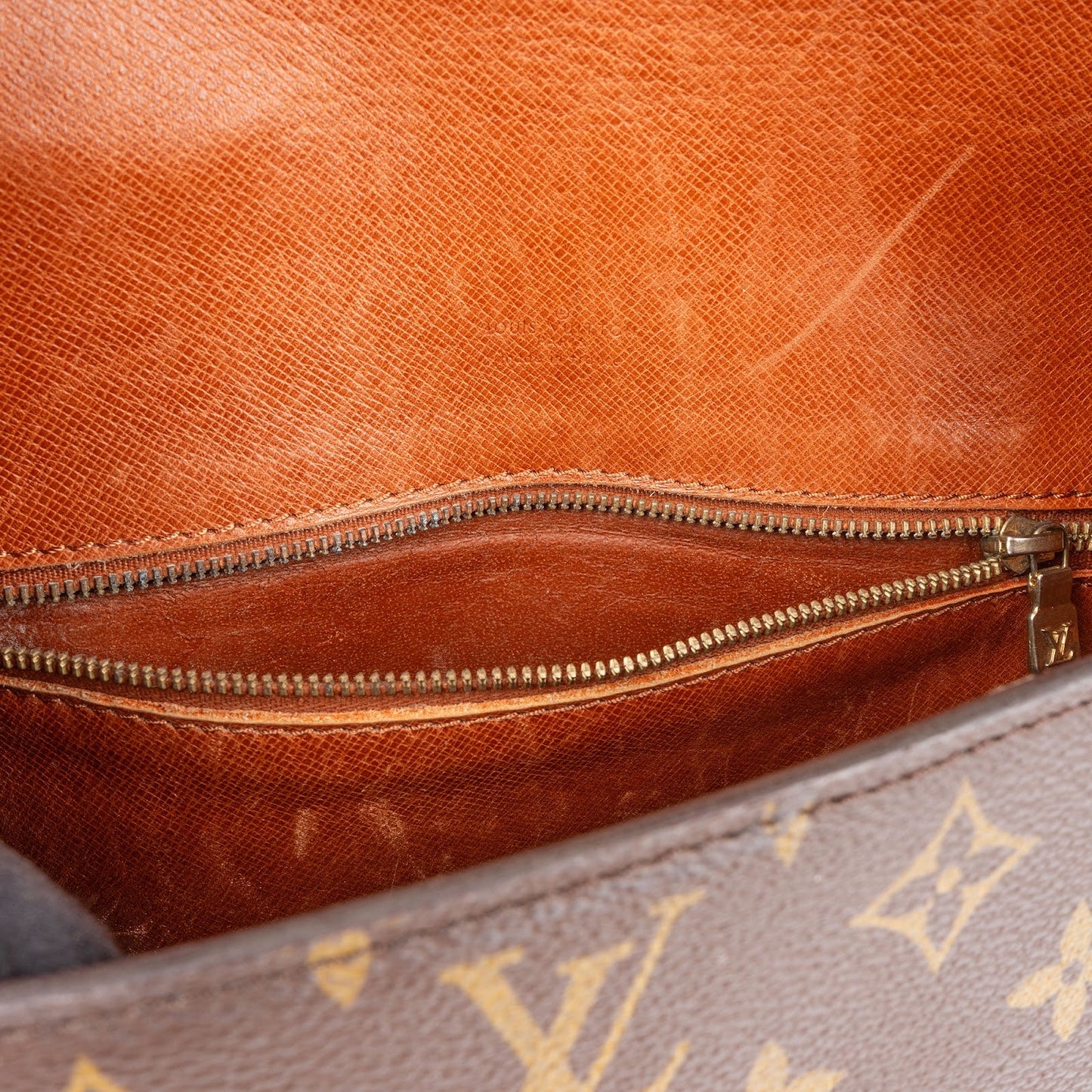 Louis Vuitton Monogram Canvas Saint Cloud GM Crossbody Bag