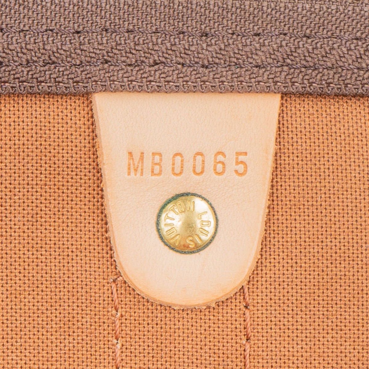 Louis Vuitton Monogram Canvas Keepall 50 Bandoulière Travel Bag
