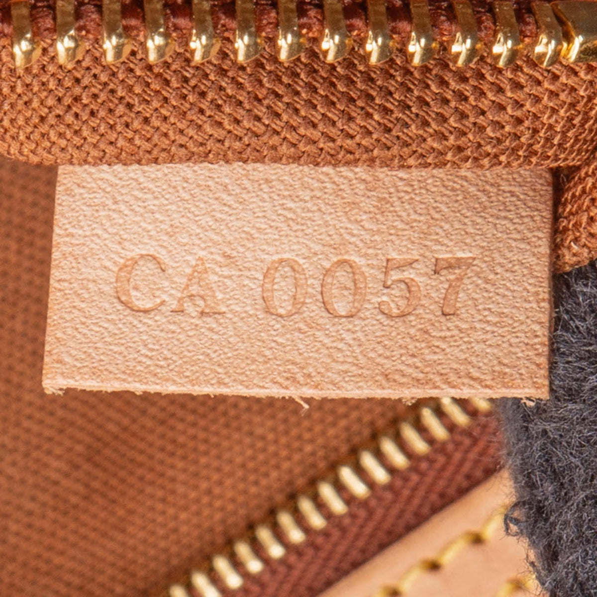 Louis Vuitton Monogram Canvas Batignolles Horizontal Shoulder Bag