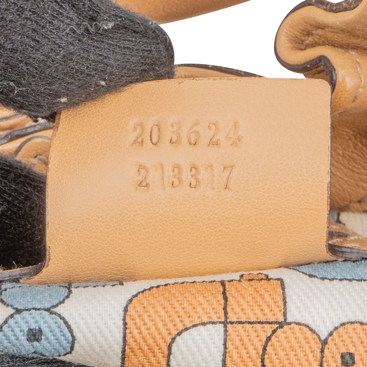 Gucci Guccissima Leather Pelham Handbag