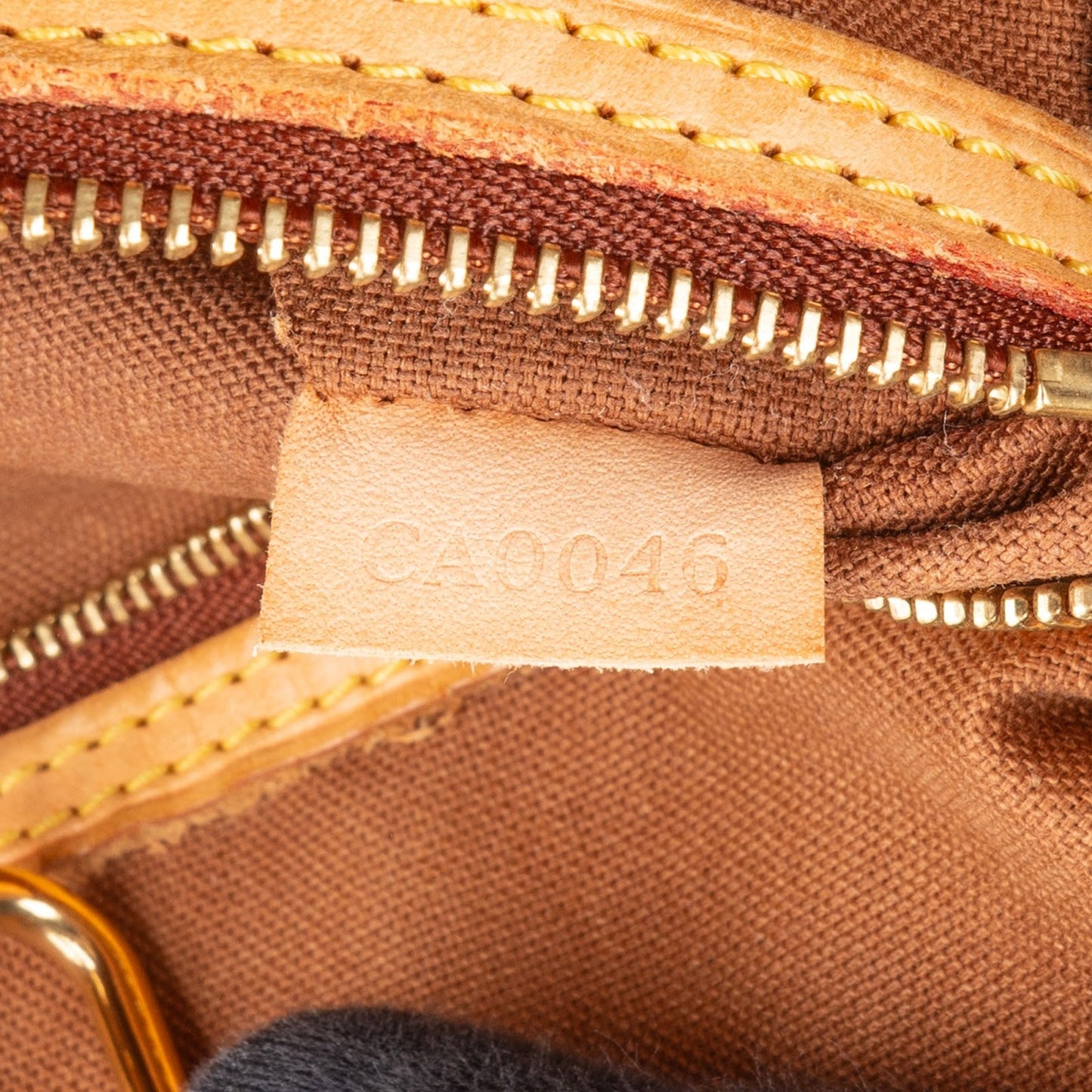 Louis Vuitton Monogram Canvas Batignolles Shoulder Bag