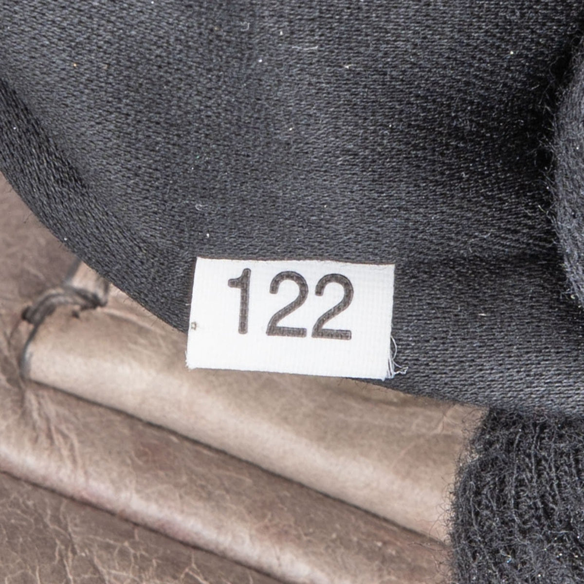 Miu Miu City aus Vitello-Lux-Leder – Ansicht 11