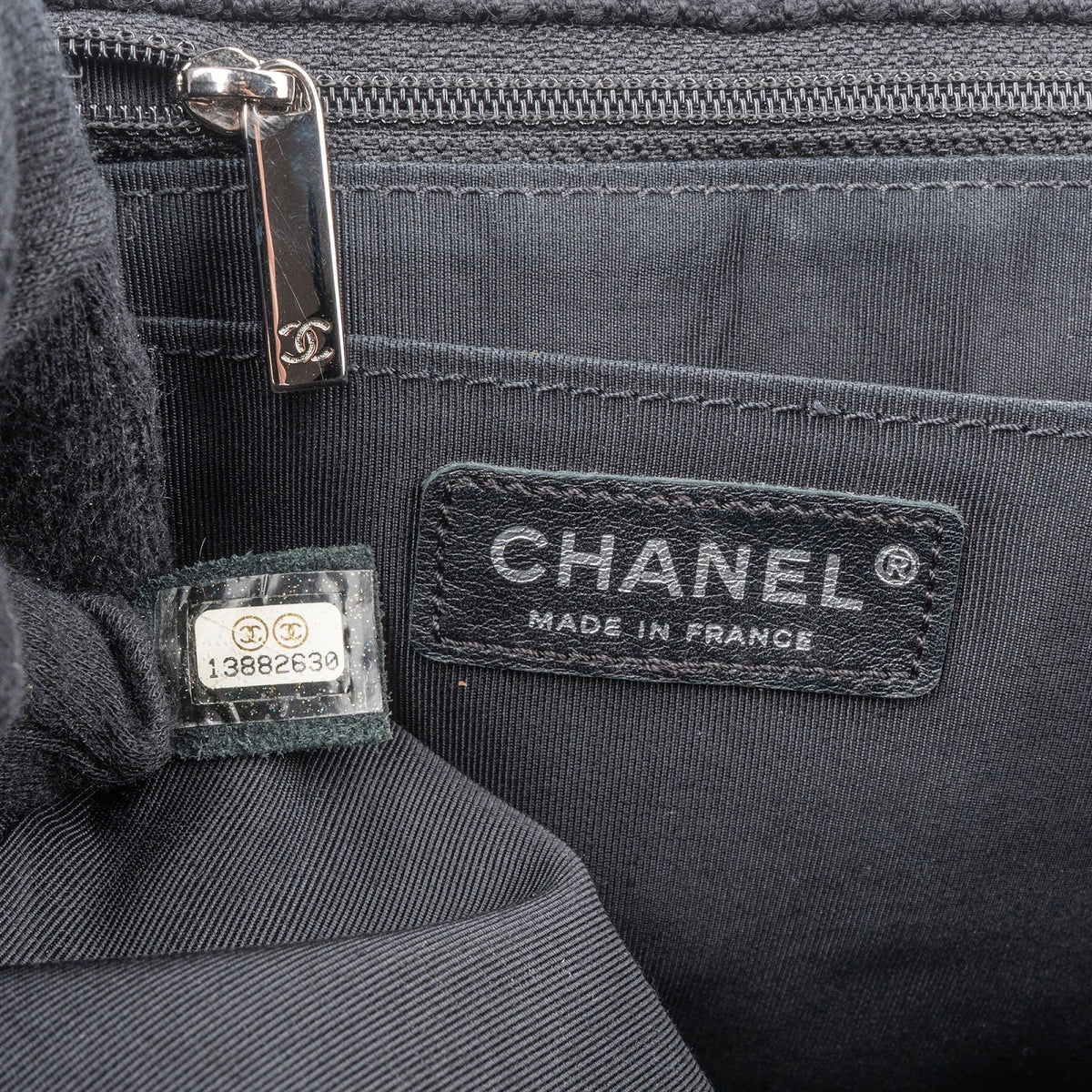 Chanel Sequin CC Jumbo Double Flap aus Tweed – Ansicht 14