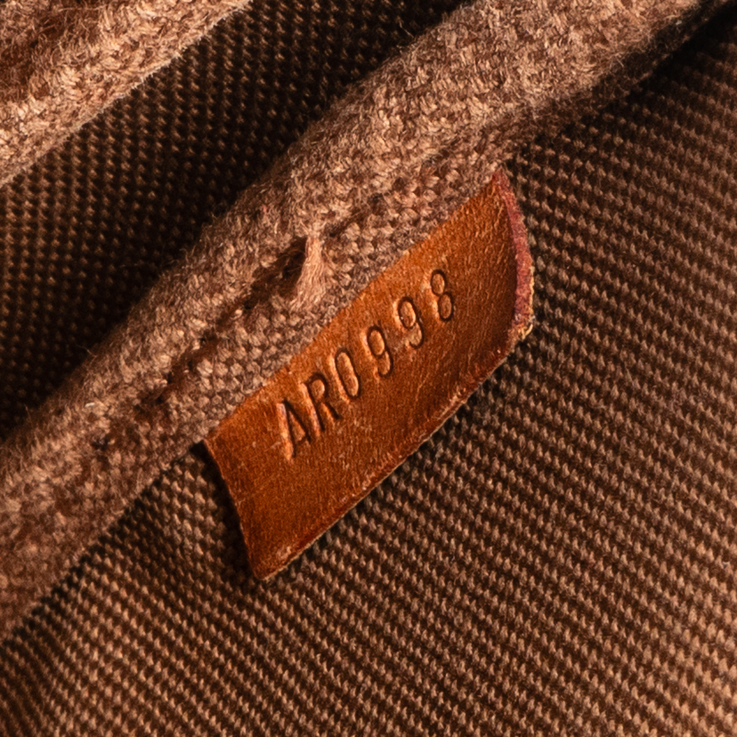 Louis Vuitton Canvas-Monogramm-Pochette-Accessoire