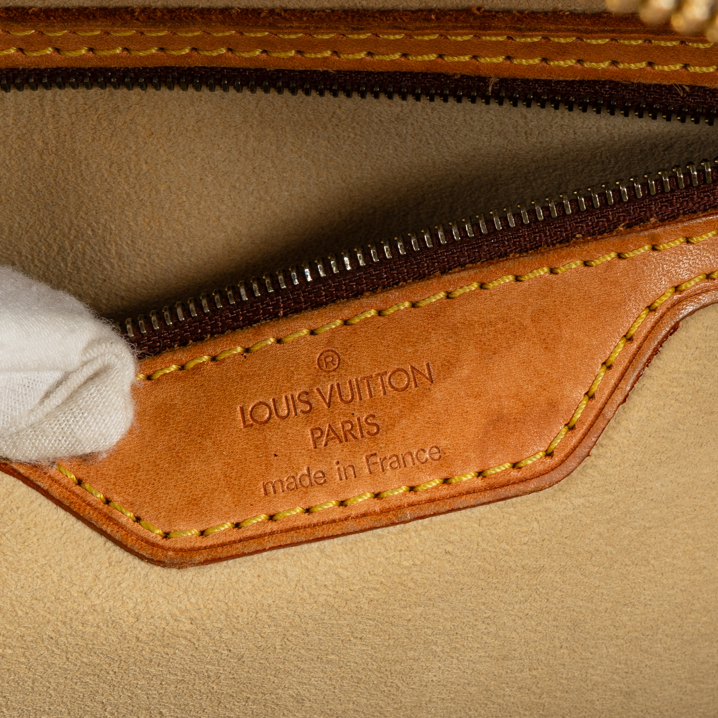 Louis Vuitton Canvas Monogram Cite GM Schultertasche