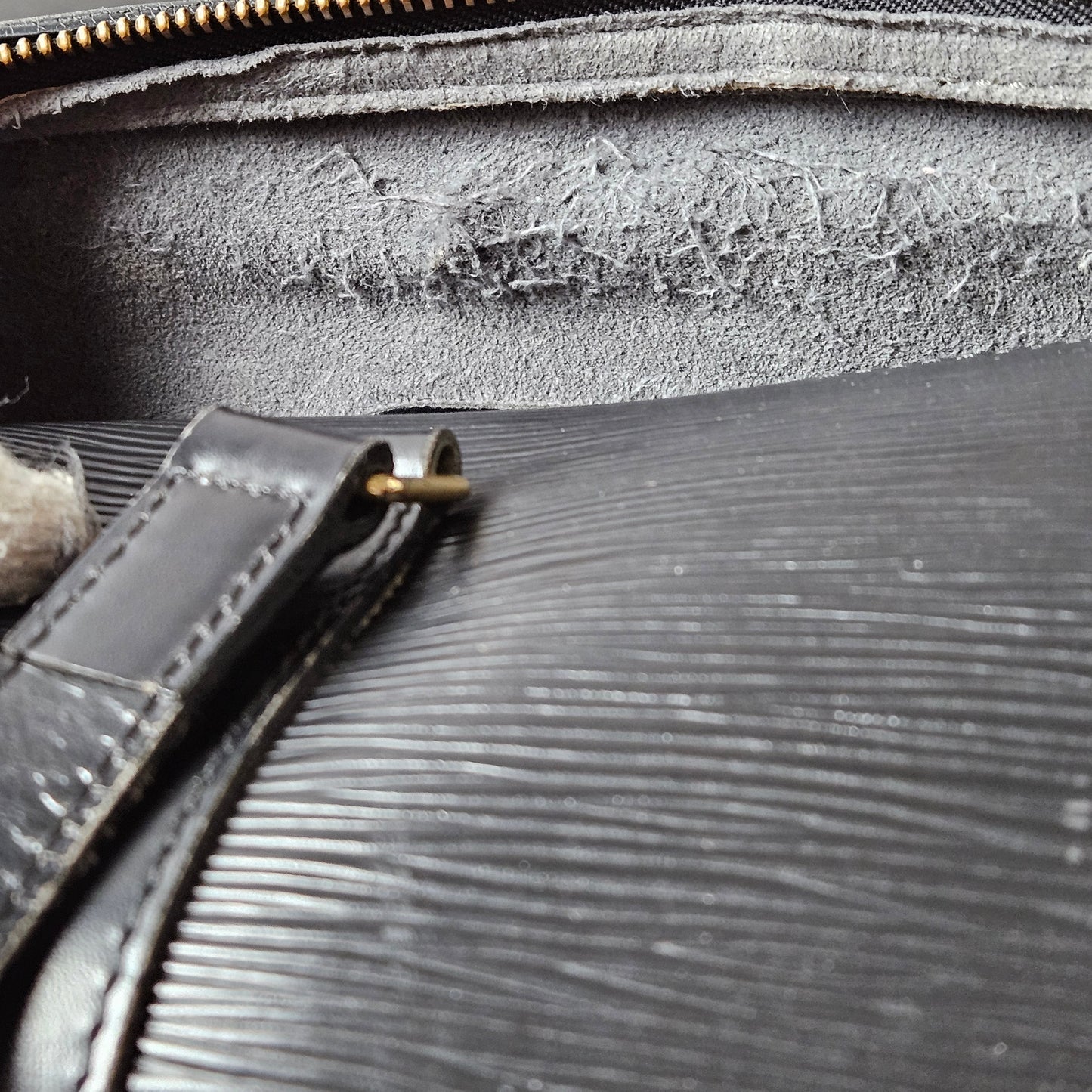 Louis Vuitton Noir Epi Leather Soufflot Handbag
