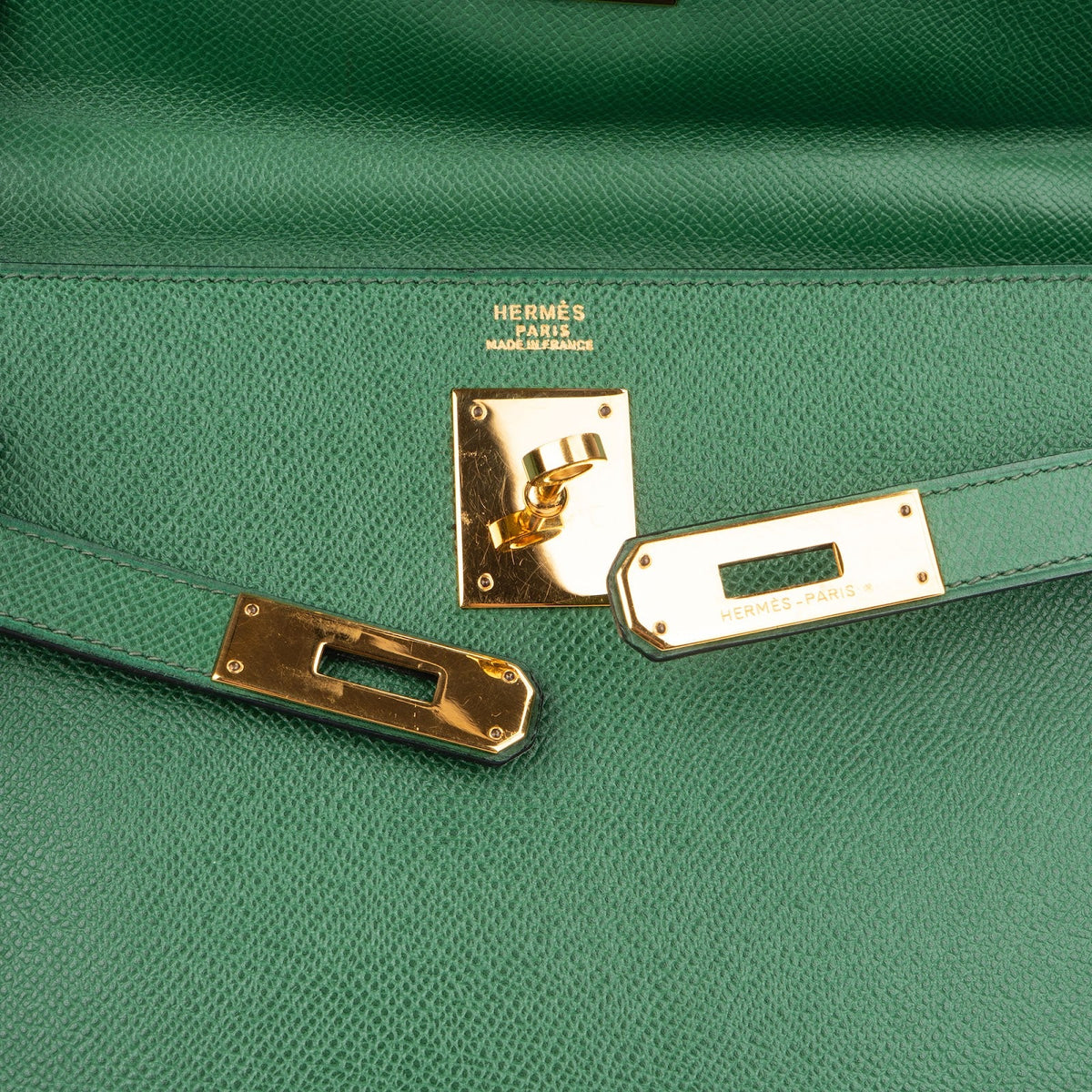 Hermès veau Courchevel Leather Kelly Sellier 32 Handbag
