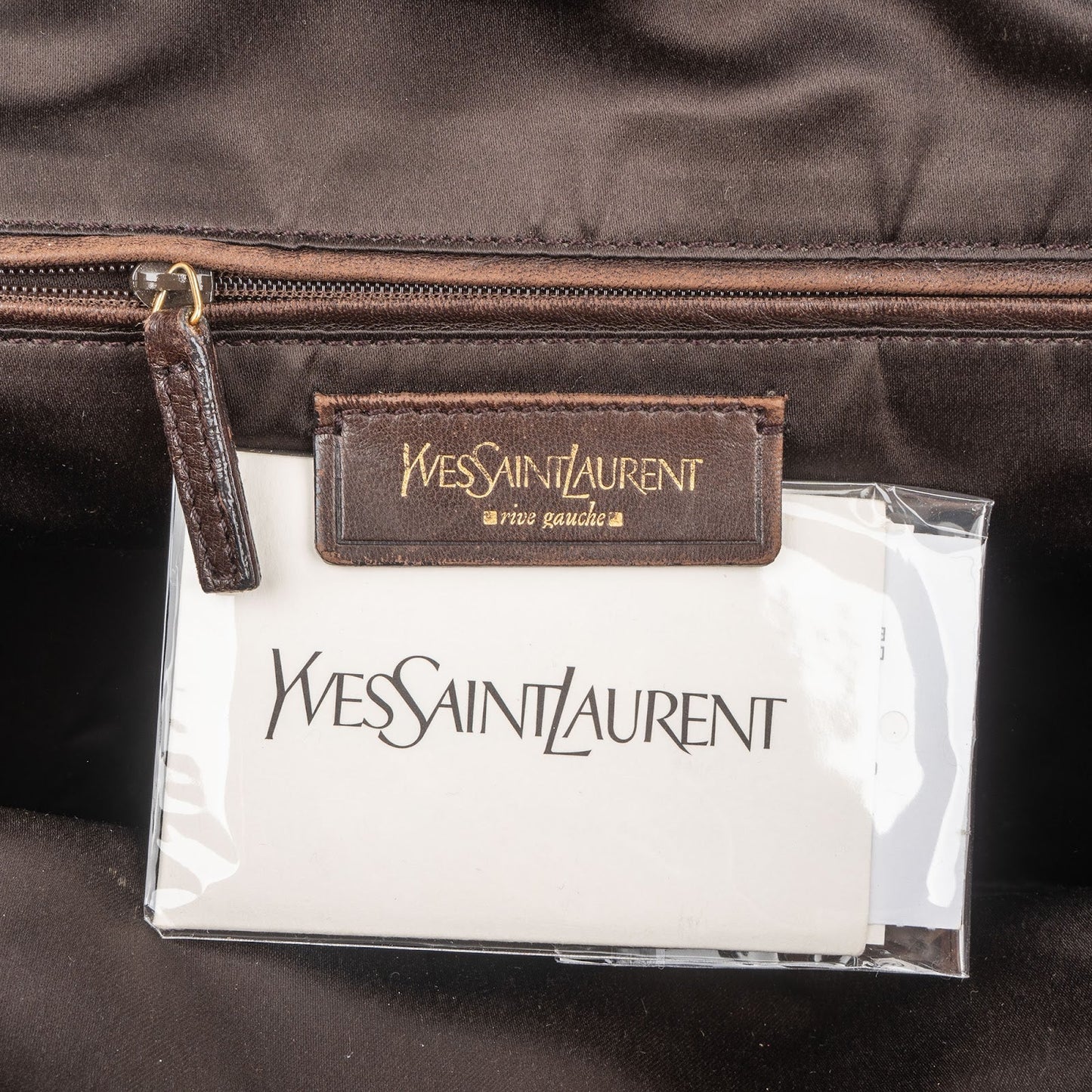 Yves Saint Laurent White Leather Medium Muse Handbag