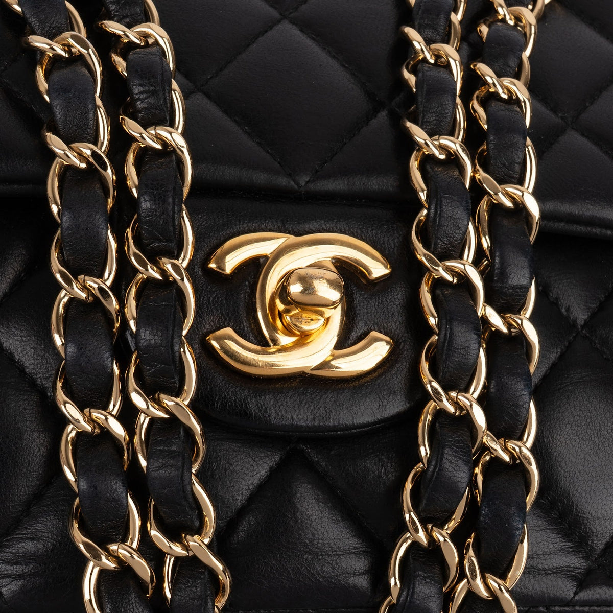 Chanel Medium Double Flap aus gestepptem Lammleder – Ansicht 9