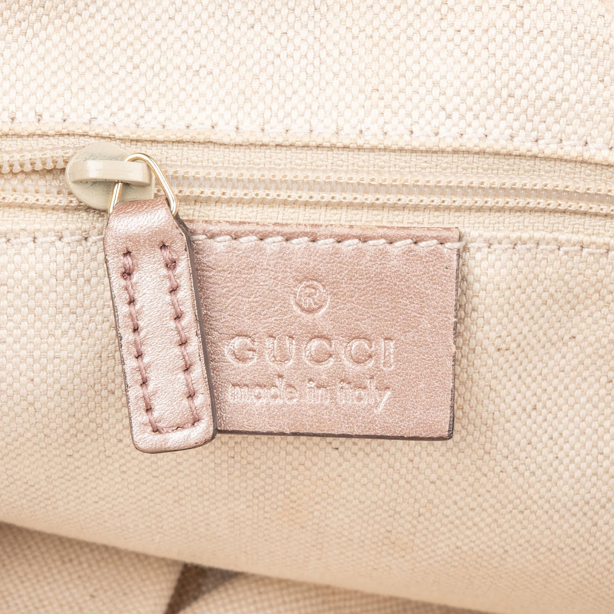 Gucci Sukey Satchel aus Microguccissima-Leder – Ansicht 10