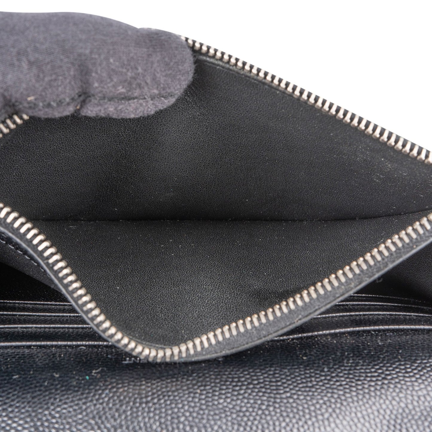Saint Laurent Grain de Poudre Kate Tassel Wallet On Chain Crossbody Bag