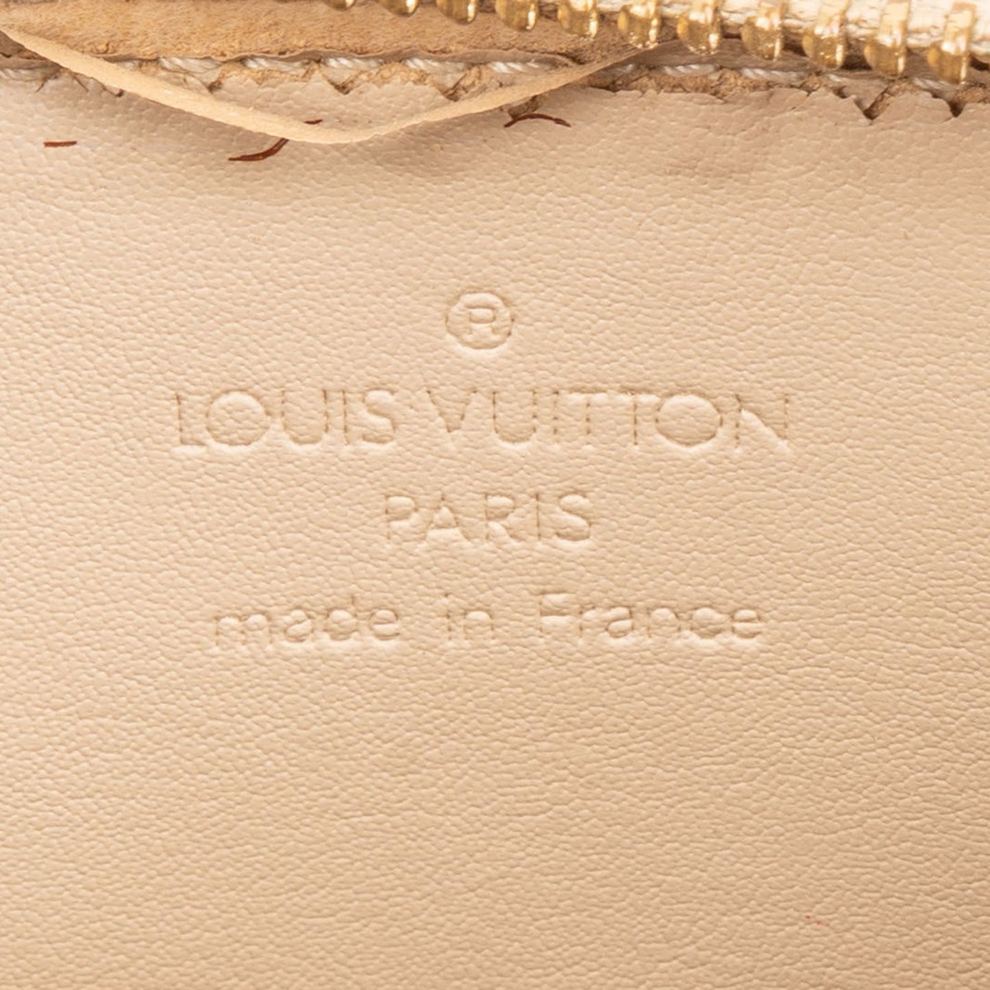 Louis Vuitton Monogram Vernis Fleurs Pochette Accessoires Handbag