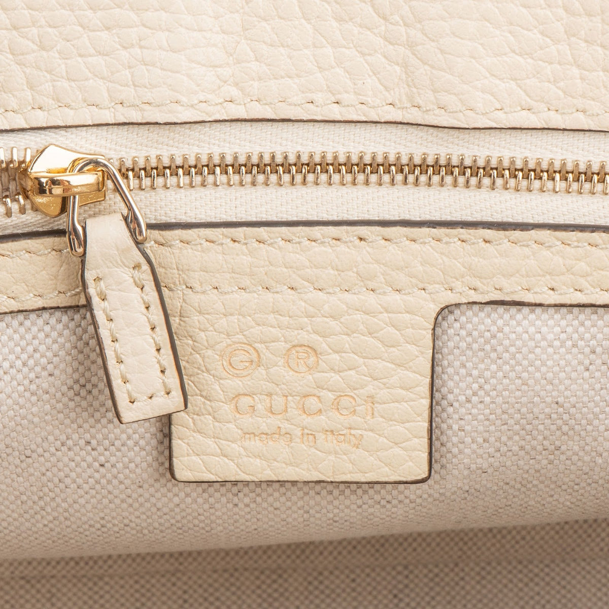 Gucci Grained Leather Soho Flap Crossbody Bag