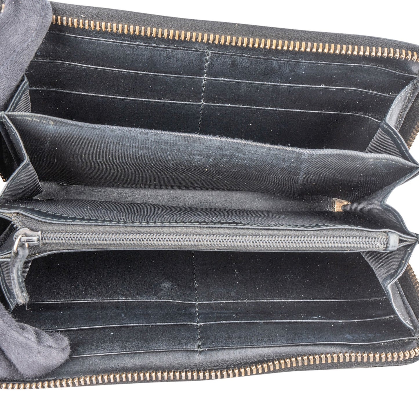 Gucci Guccissima Leather Bow Zip Around Wallet