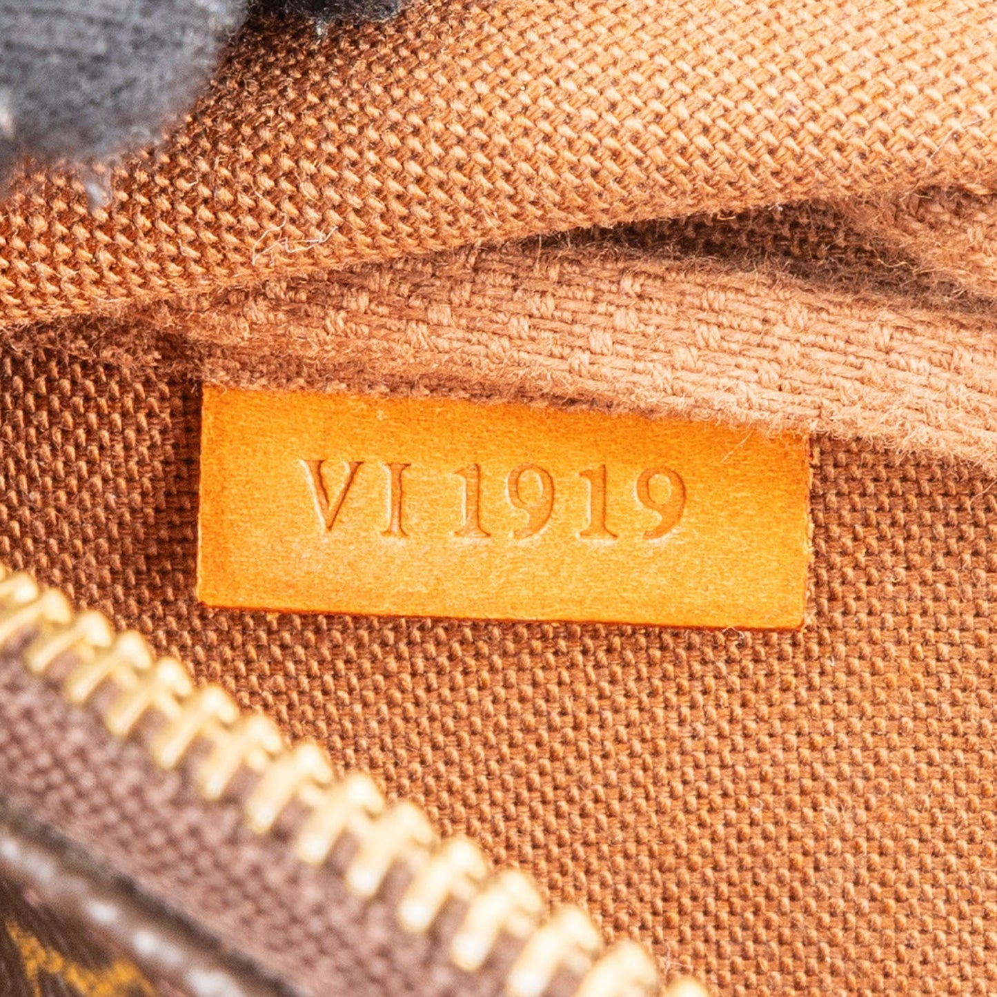 Louis Vuitton Monogram Canvas Pochette Accessoires Handbag