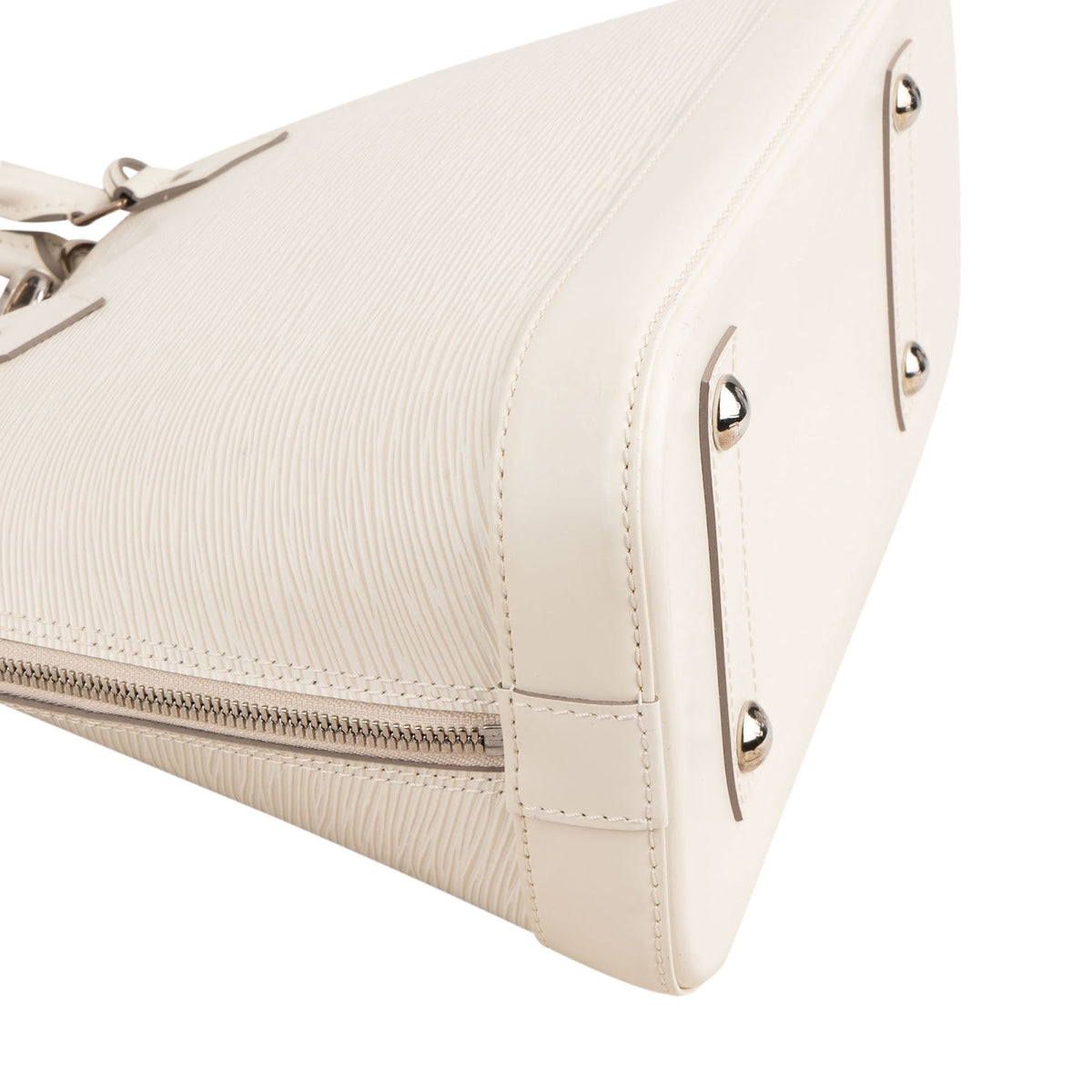 Louis Vuitton White Epi Leather Alma PM Handbag