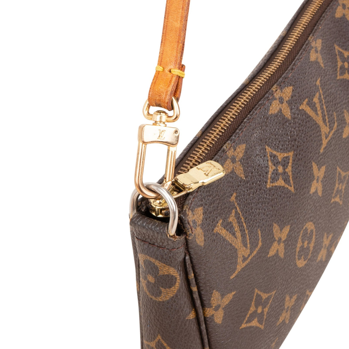 Louis Vuitton Monogram Canvas Pochette Accessoires Handbag