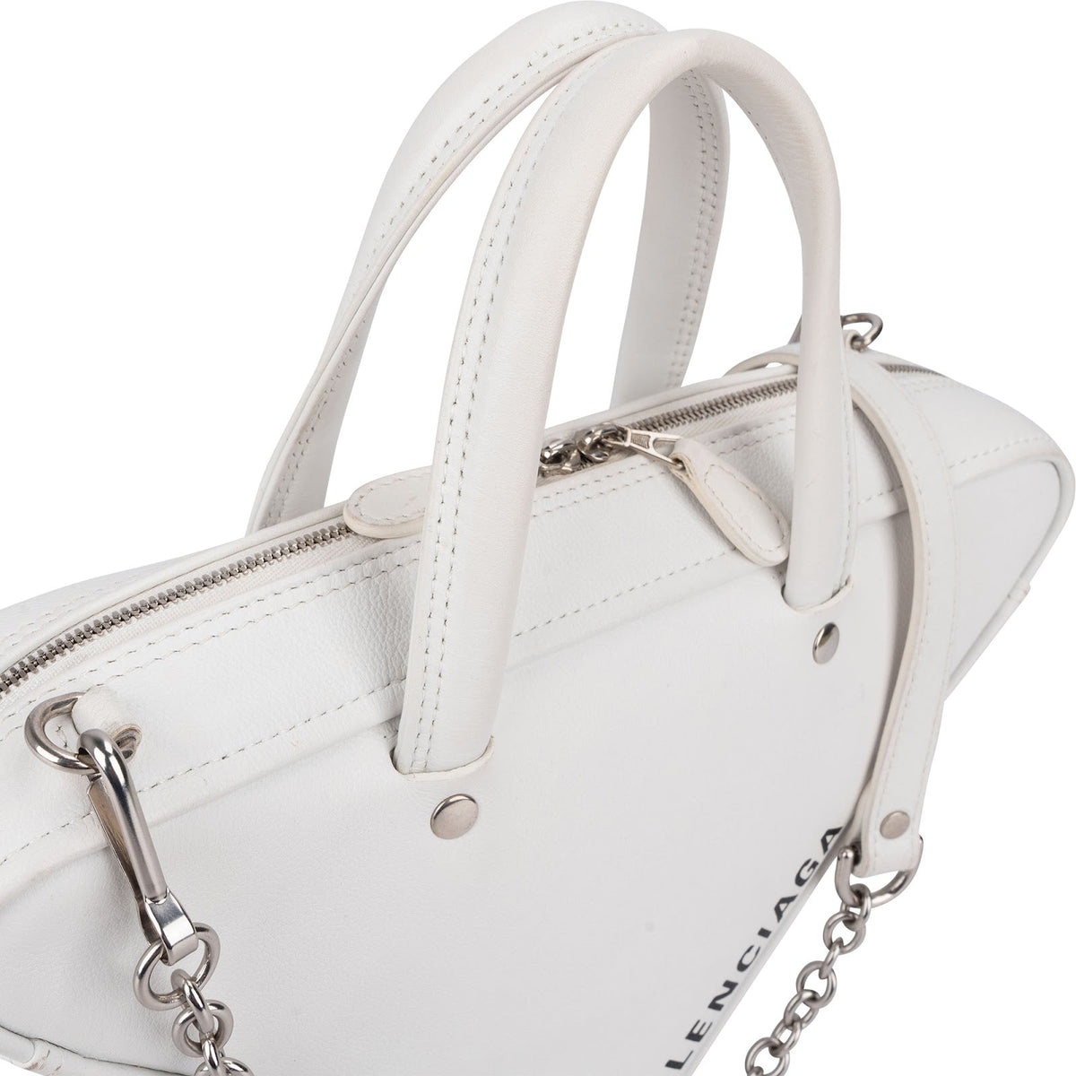 Balenciaga Triangle Duffle S aus weißem Leder – Ansicht 2