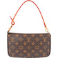 Louis Vuitton Pochette Accessoires aus Monogram Canvas – Vorderansicht