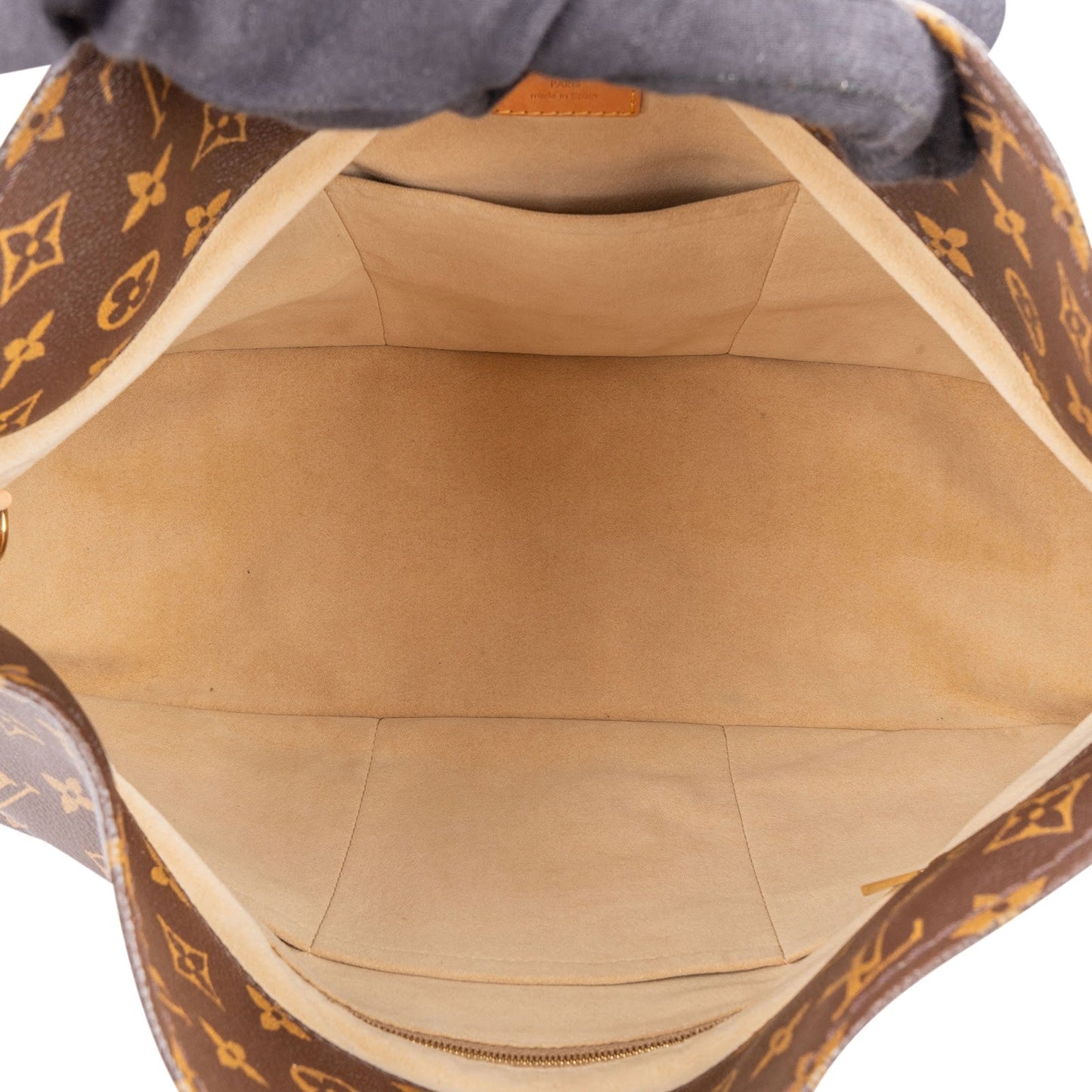 Louis Vuitton Monogram Canvas Artsy MM Handbag
