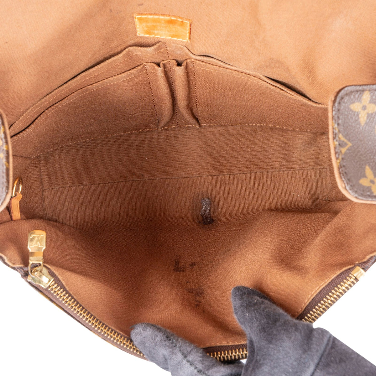 Louis Vuitton Abbesses MM Messenger aus Monogram Canvas – Ansicht 9
