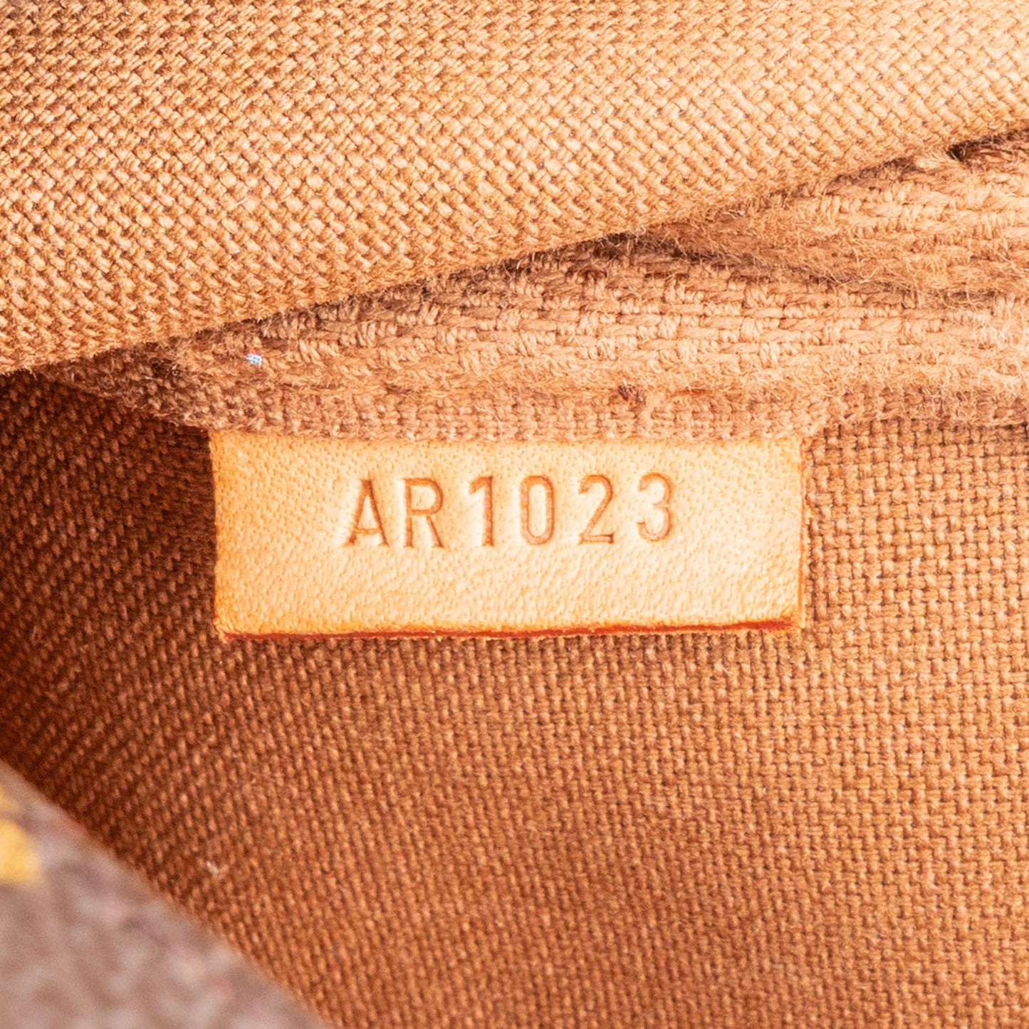 Louis Vuitton Monogram Canvas Pochette Accessoires Handbag