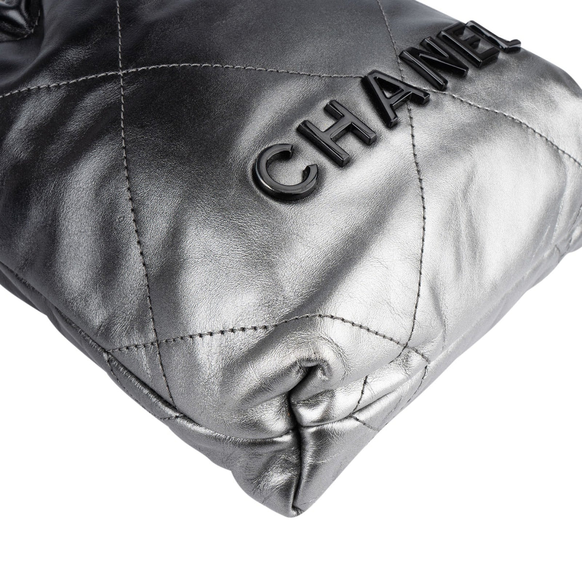 Chanel 22 Quilted Lambskin Ombre Drawstring Crossbody Bag