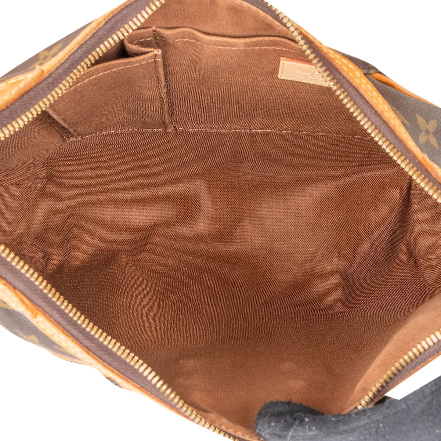 Louis Vuitton Monogram Canvas Thames GM Shoulder Bag