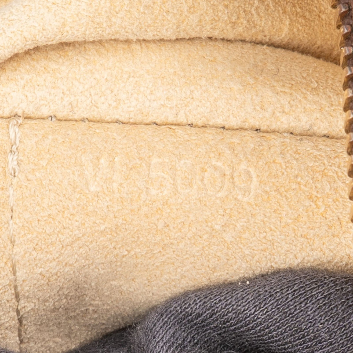 Louis Vuitton Monogram Canvas Ravello GM Shoulder Bag