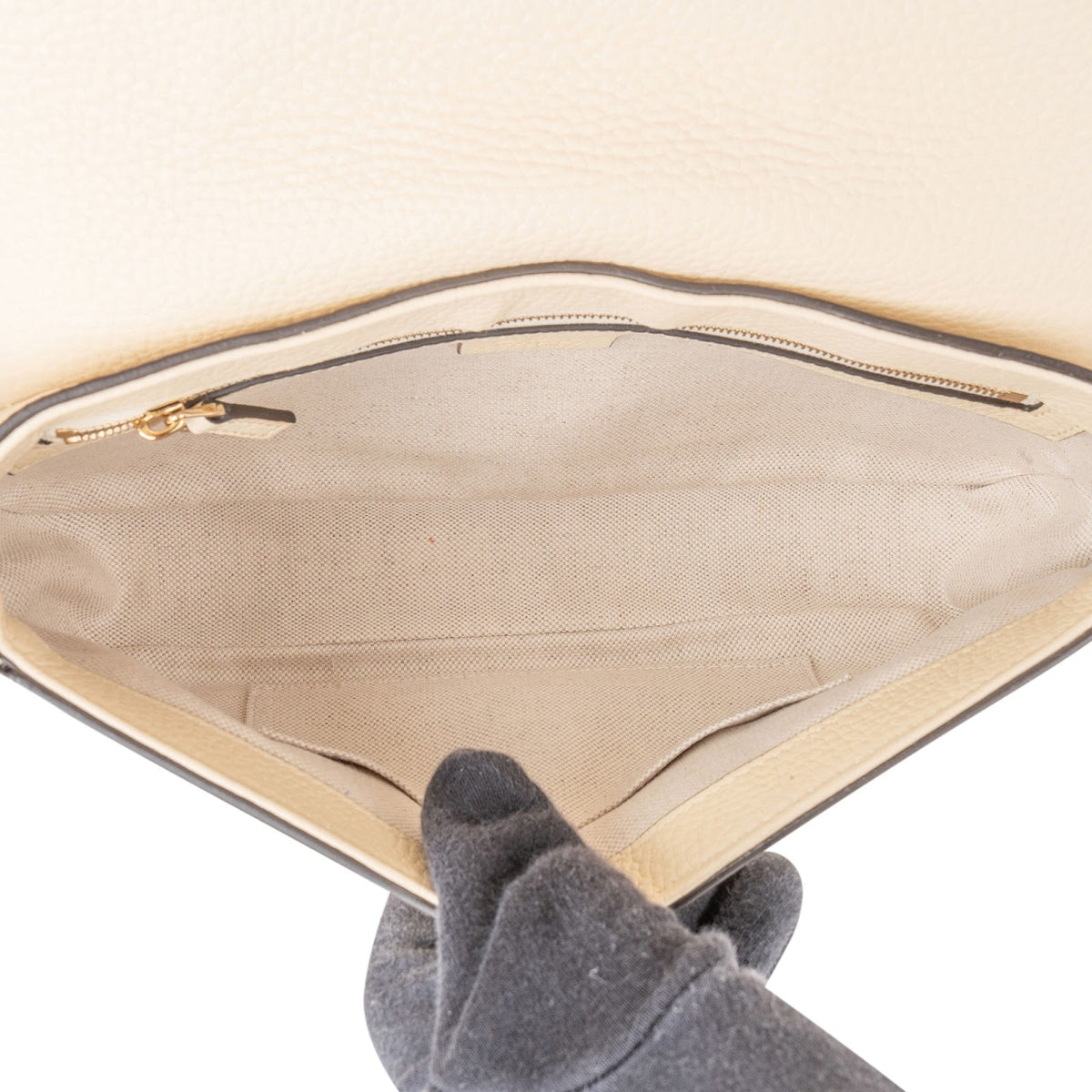 Gucci Grained Leather Soho Flap Crossbody Bag
