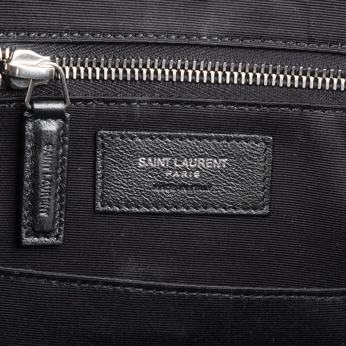 Yves Saint Laurent Croc-Embossed Leather Avec Briefcase Shoulder Handbag