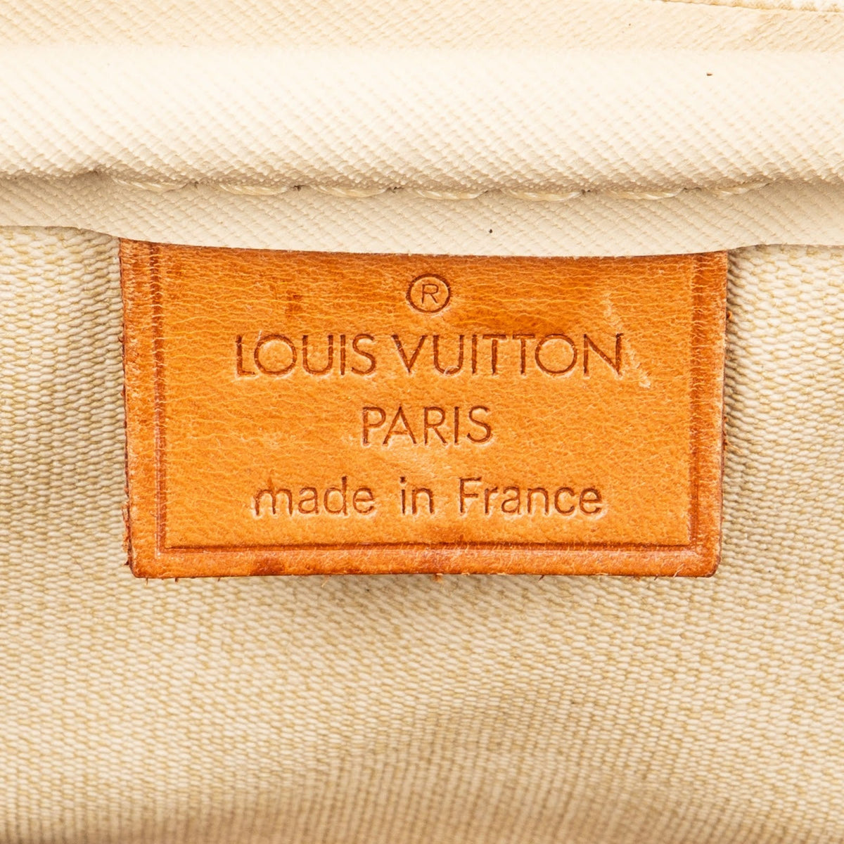 Louis Vuitton Deauville aus Monogram Canvas – Ansicht 9