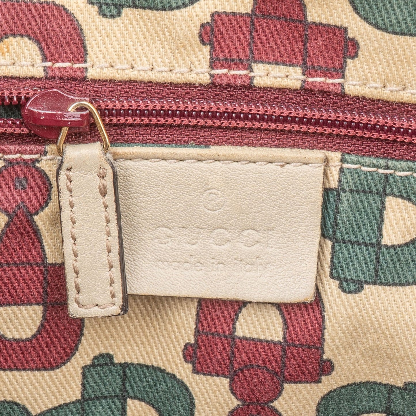 Gucci Guccissima Leather Sukey Shoulder Bag