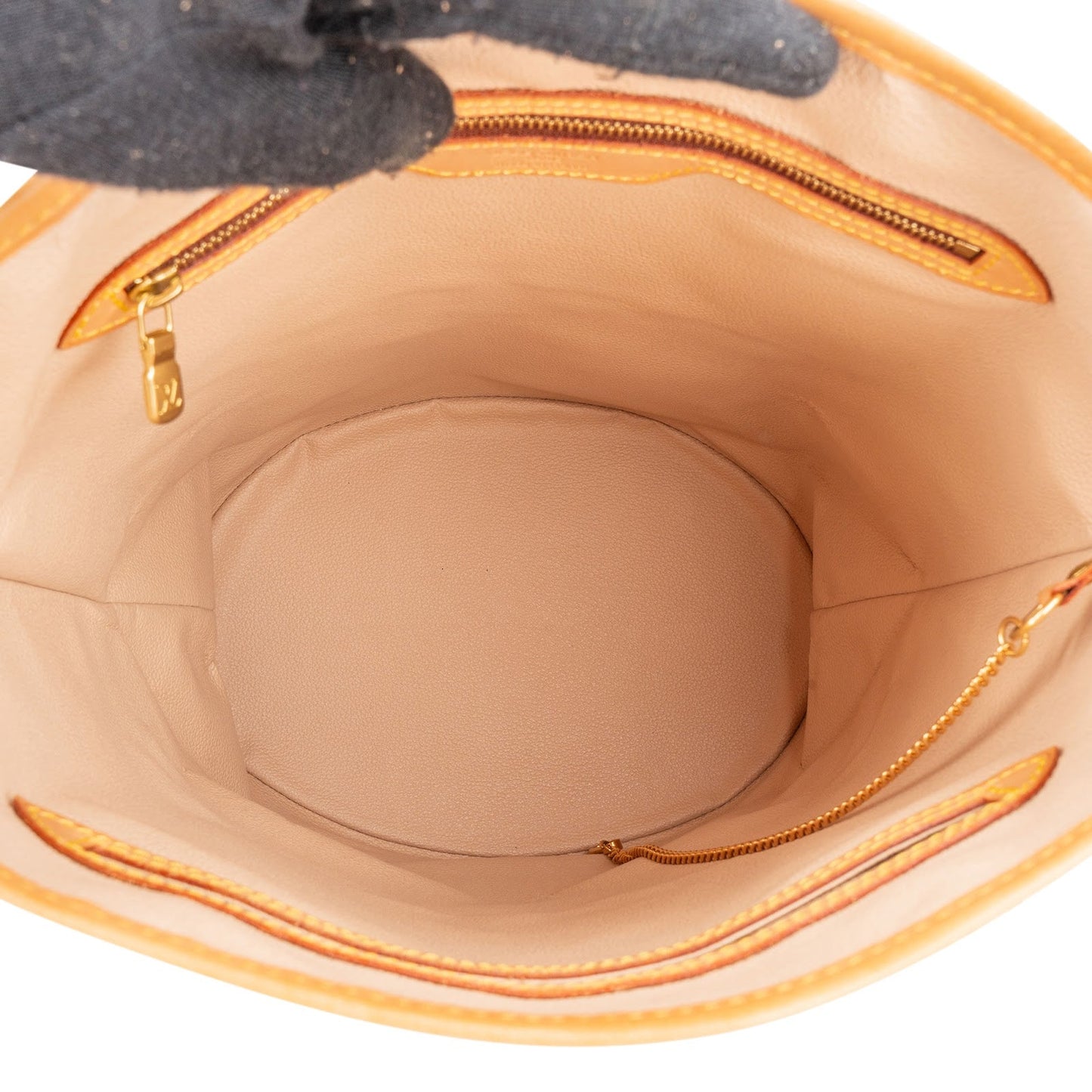 Louis Vuitton Monogram Canvas Bucket GM Shoulder Bag