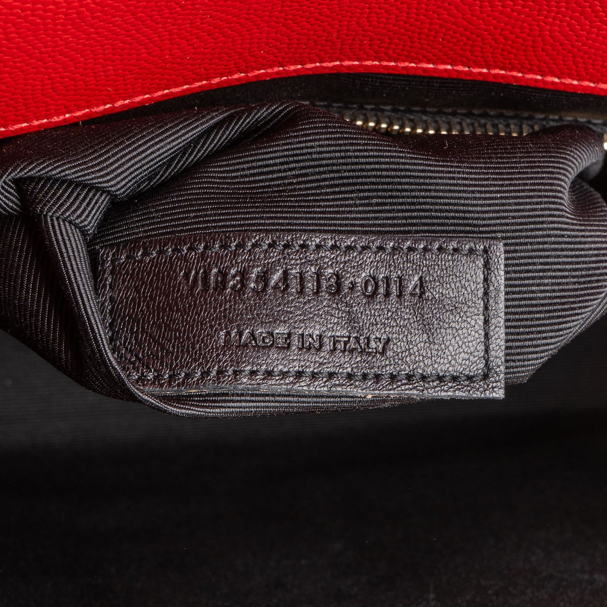 Yves Saint Laurent Grain De Poudre Leather Envelope Crossbody Bag