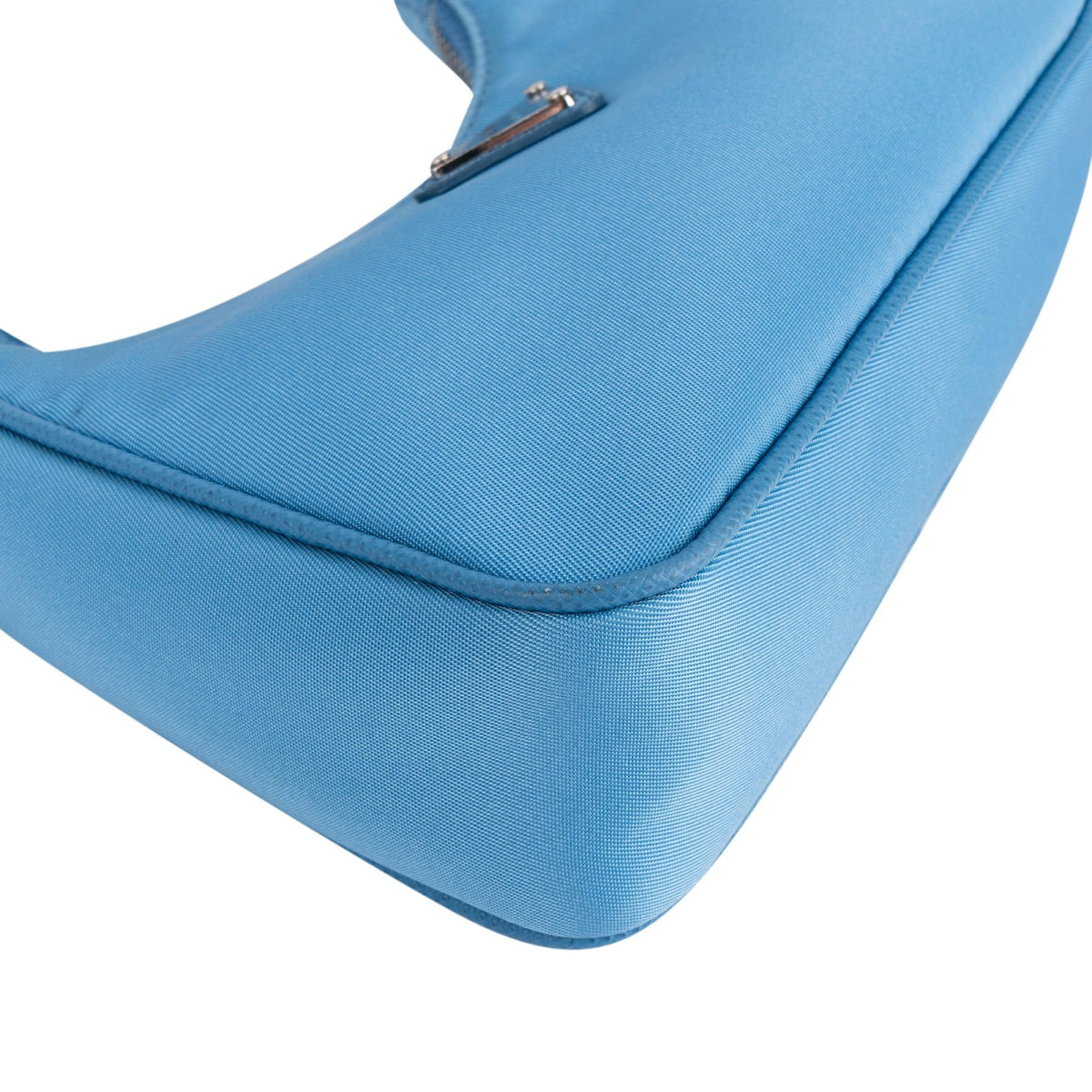 Prada Blau Nylon Triangle Re-Edition Umhängetasche, Bild 8 von 11