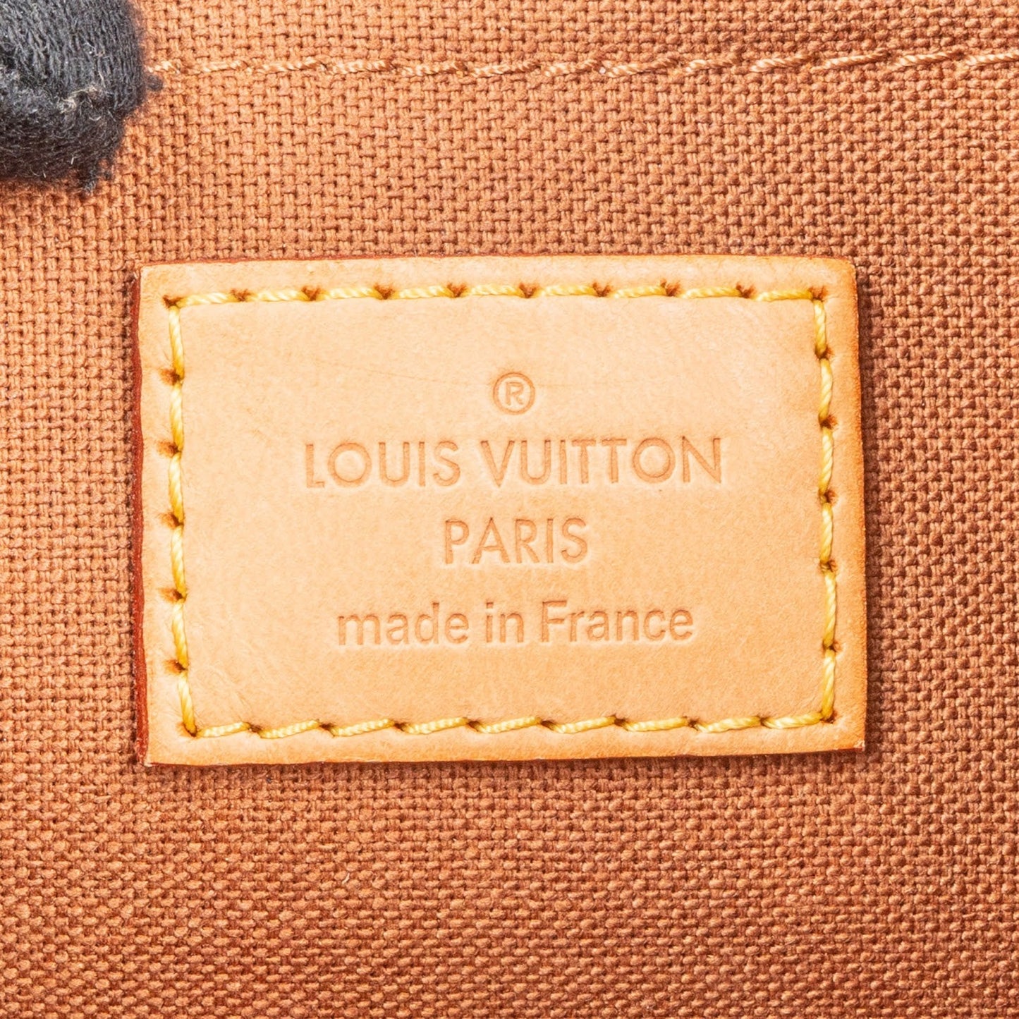 Louis Vuitton Monogram Canvas Thames GM Shoulder Bag