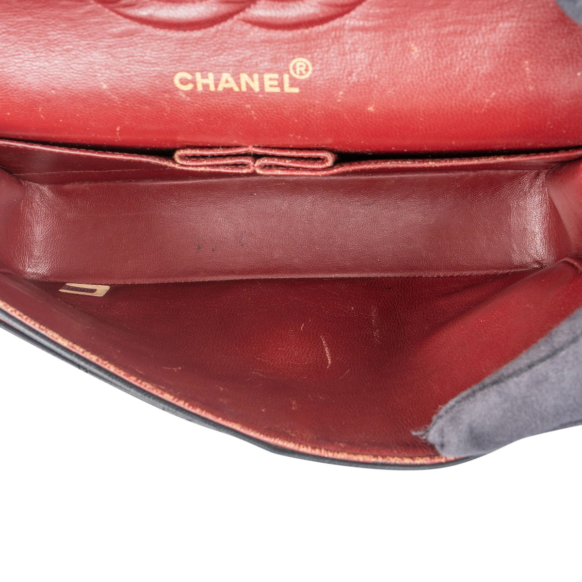 Chanel Medium Double Flap aus gestepptem Lammleder – Ansicht 14