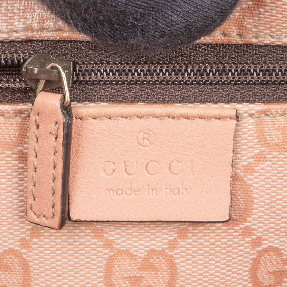 Gucci Abbey Hobo aus GG Canvas – Ansicht 10