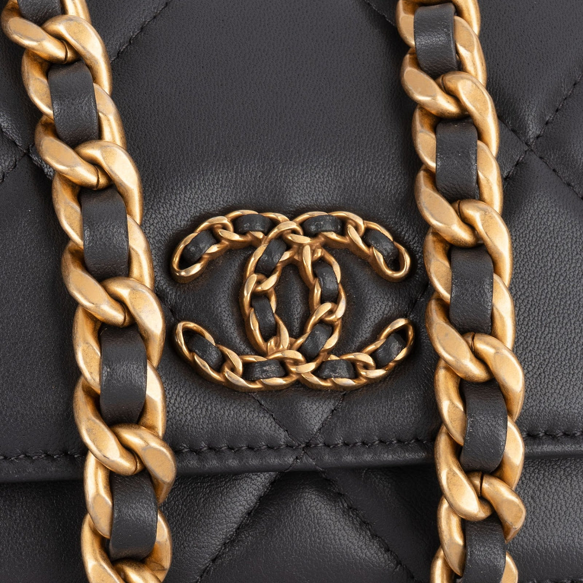 Chanel 19 Quilted Lambskin Chanel Wallet On Chain Crossbody Bag