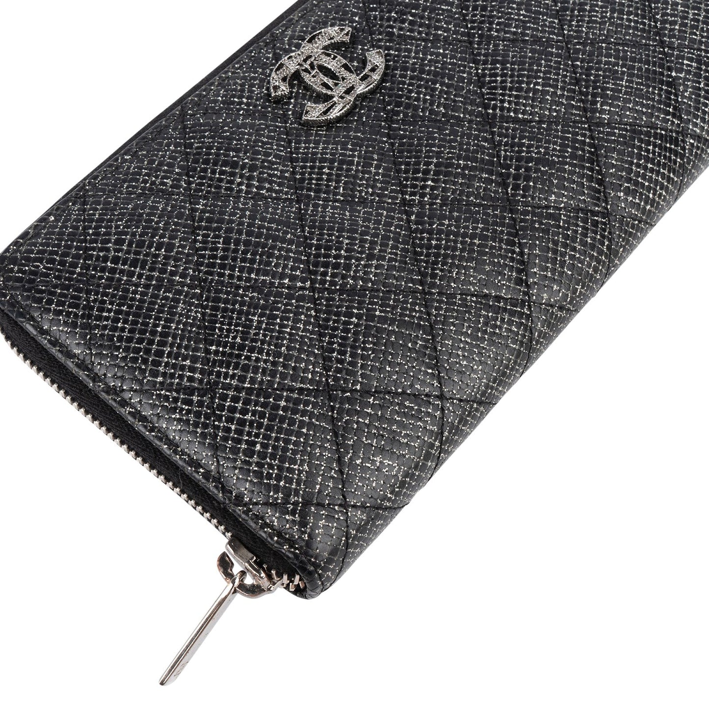 Chanel Quilted Glittered Caviar Leathe CC Wallet