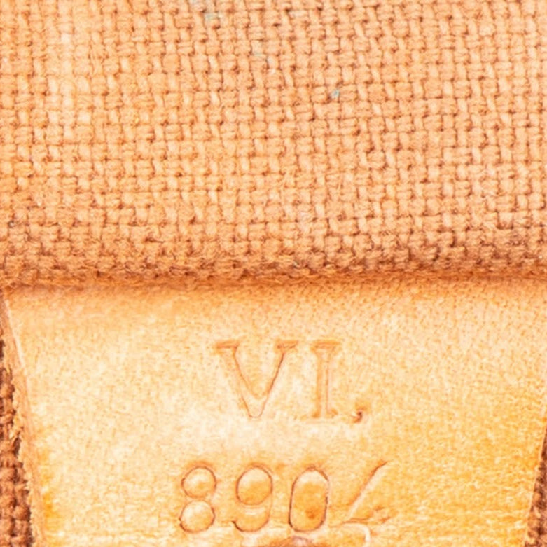 Louis Vuitton Monogram Canvas Speedy 40 Handbag