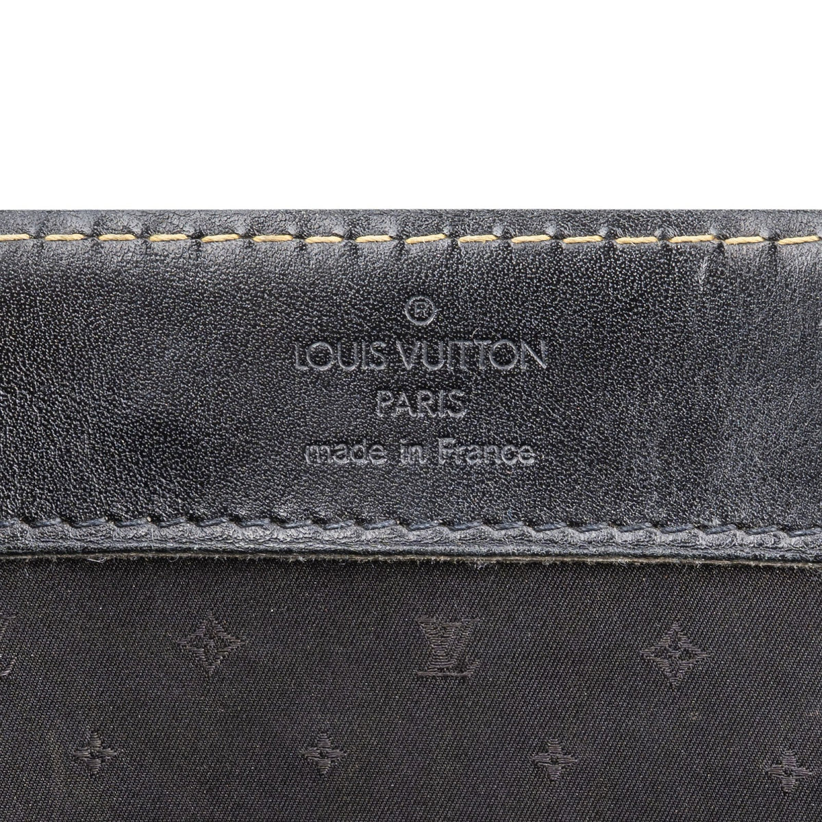 Louis Vuitton Black Leather Suhali Handbag