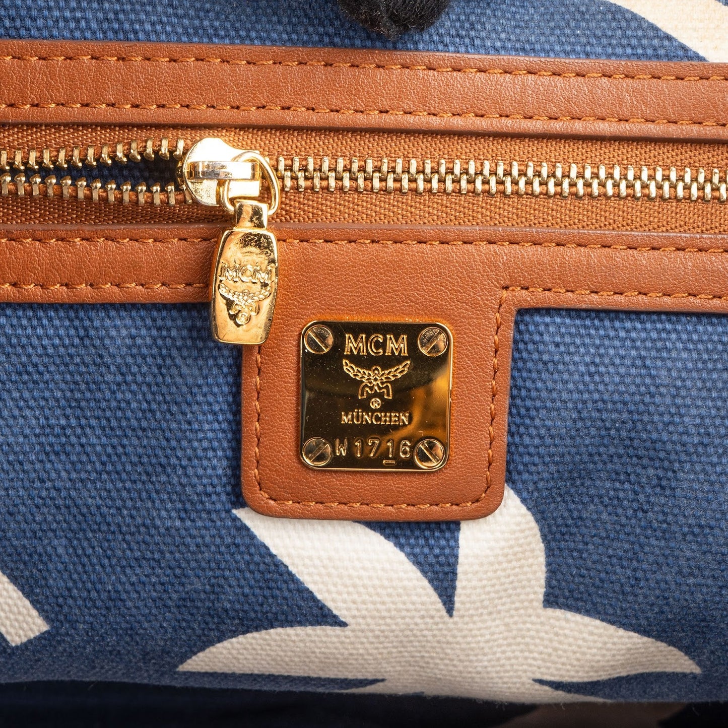 MCM Monogram Visetos Limited Craig & Karl Eyes On The Horizon Liz Shopper Shoulder Bag