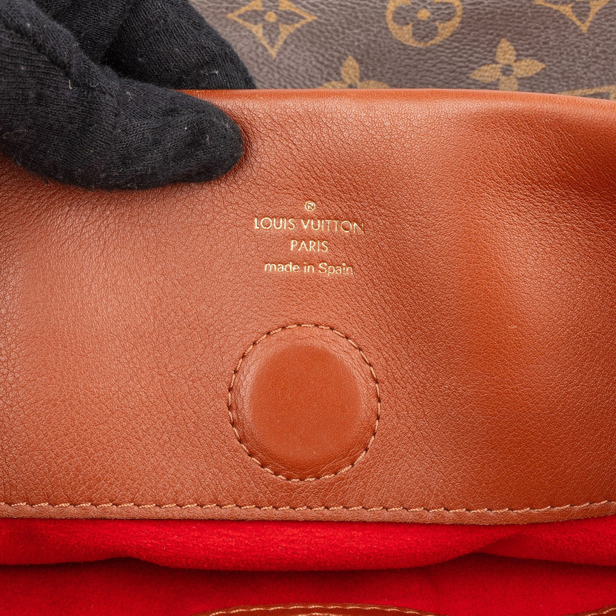 Louis Vuitton Monogram Canvas Tuileries Hobo Shoulder Bag